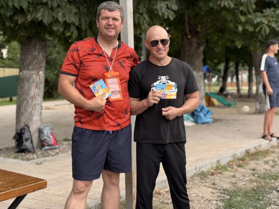 На городском озере Ессентуков прошли гонки на сапбордах! На городском озере Ессентуков прошли гонки на сапбордах!