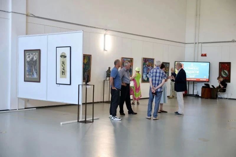 «В поисках радости»: передвижная выставка работ Зураба Церетели открыта в Пятигорске «В поисках радости»: передвижная выставка работ Зураба Церетели открыта в Пятигорске