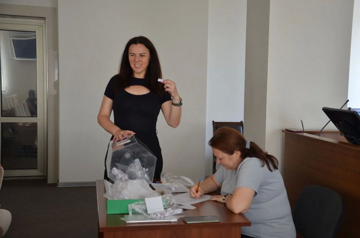 Жеребьевка . В министерстве природных ресурсов и охраны окружающей среды Ставропольского края состоялась жеребьевка по распределению разрешений на добычу фазана Жеребьевка . В министерстве природных ресурсов и охраны окружающей среды Ставропольского края состоялась жеребьевка по распределению разрешений на добычу фазана