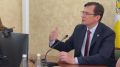 Евгений Моисеев: 14 юных кисловодчан получили первые паспорта накануне Дня Государственного флага России