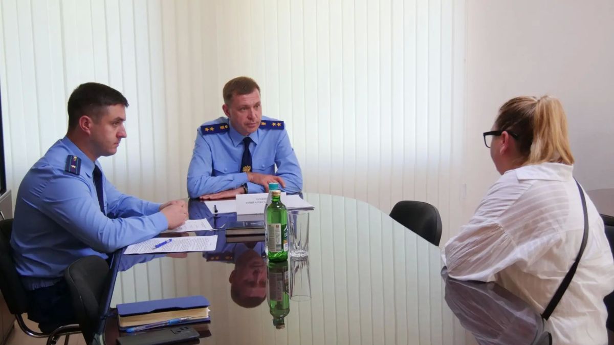 Прокурор края Юрий Немкин посетил Кочубеевский округ Прокурор края Юрий Немкин посетил Кочубеевский округ