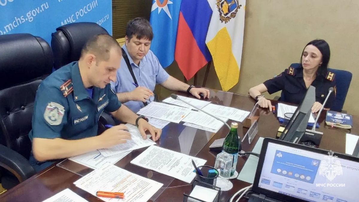МЧС Ставрополья и краевое отделение ВДПО договорились о плановых мероприятиях на 2026 год МЧС Ставрополья и краевое отделение ВДПО договорились о плановых мероприятиях на 2026 год