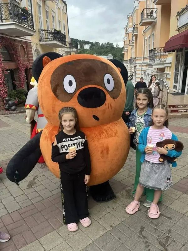 Сегодня наш Центральный парк было просто не узнать — он превратился в настоящую сказку! Сегодня наш Центральный парк было просто не узнать — он превратился в настоящую сказку!