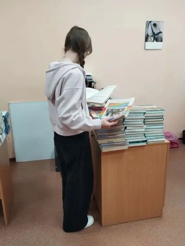 Почти тысяча школьников Ставрополя получили первый трудовой опыт этим летом Почти тысяча школьников Ставрополя получили первый трудовой опыт этим летом