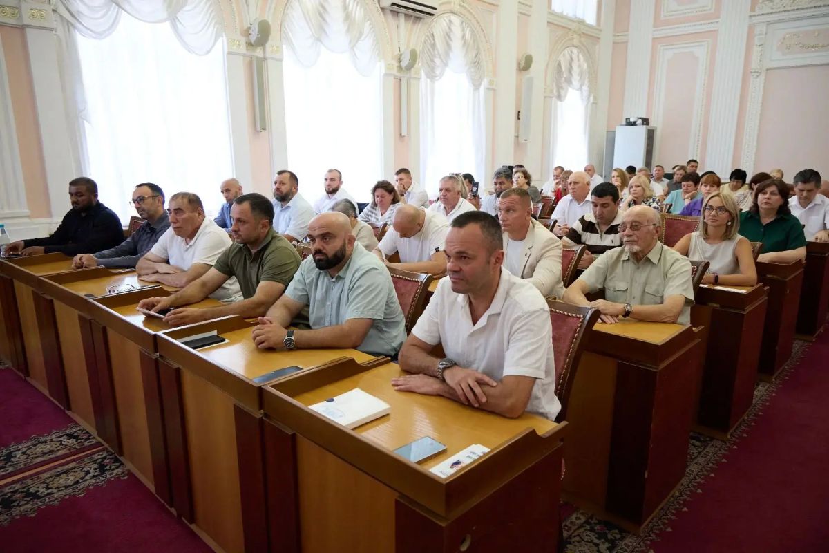 В Ставрополе обсудили профилактику экстремизма и укрепление межнационального согласия среди молодежи В Ставрополе обсудили профилактику экстремизма и укрепление межнационального согласия среди молодежи
