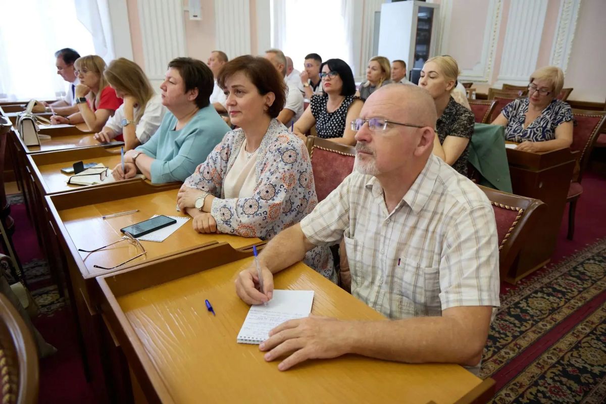 В Ставрополе обсудили профилактику экстремизма и укрепление межнационального согласия среди молодежи В Ставрополе обсудили профилактику экстремизма и укрепление межнационального согласия среди молодежи