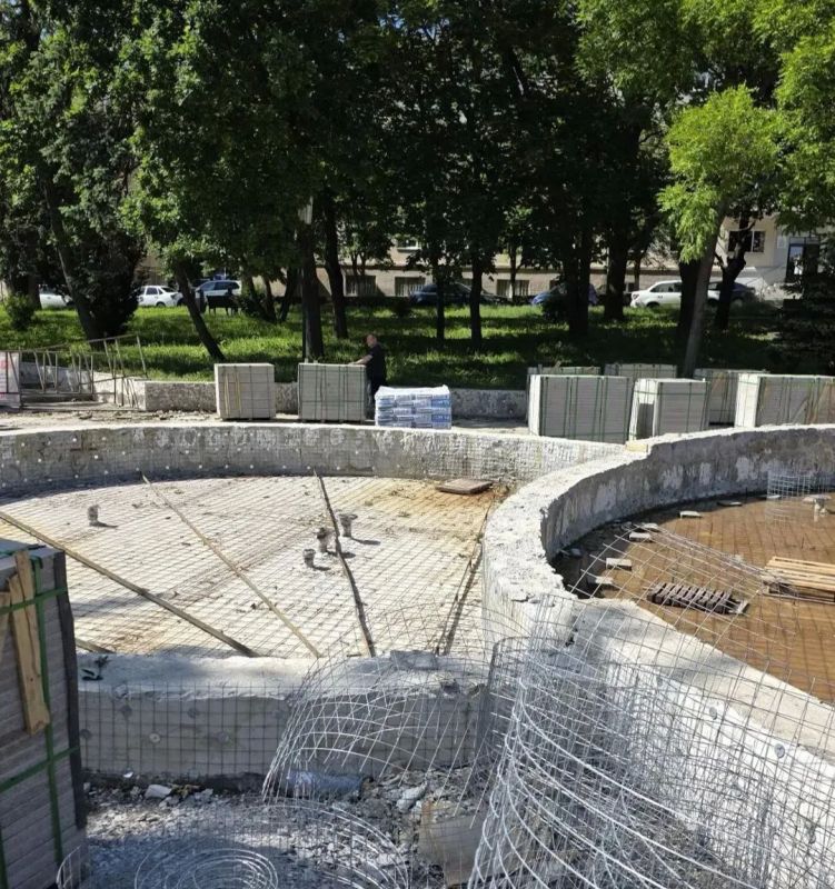 Благоустройство светомузыкального фонтана в Пятигорске завершат в сентябре 2026 года Благоустройство светомузыкального фонтана в Пятигорске завершат в сентябре 2026 года