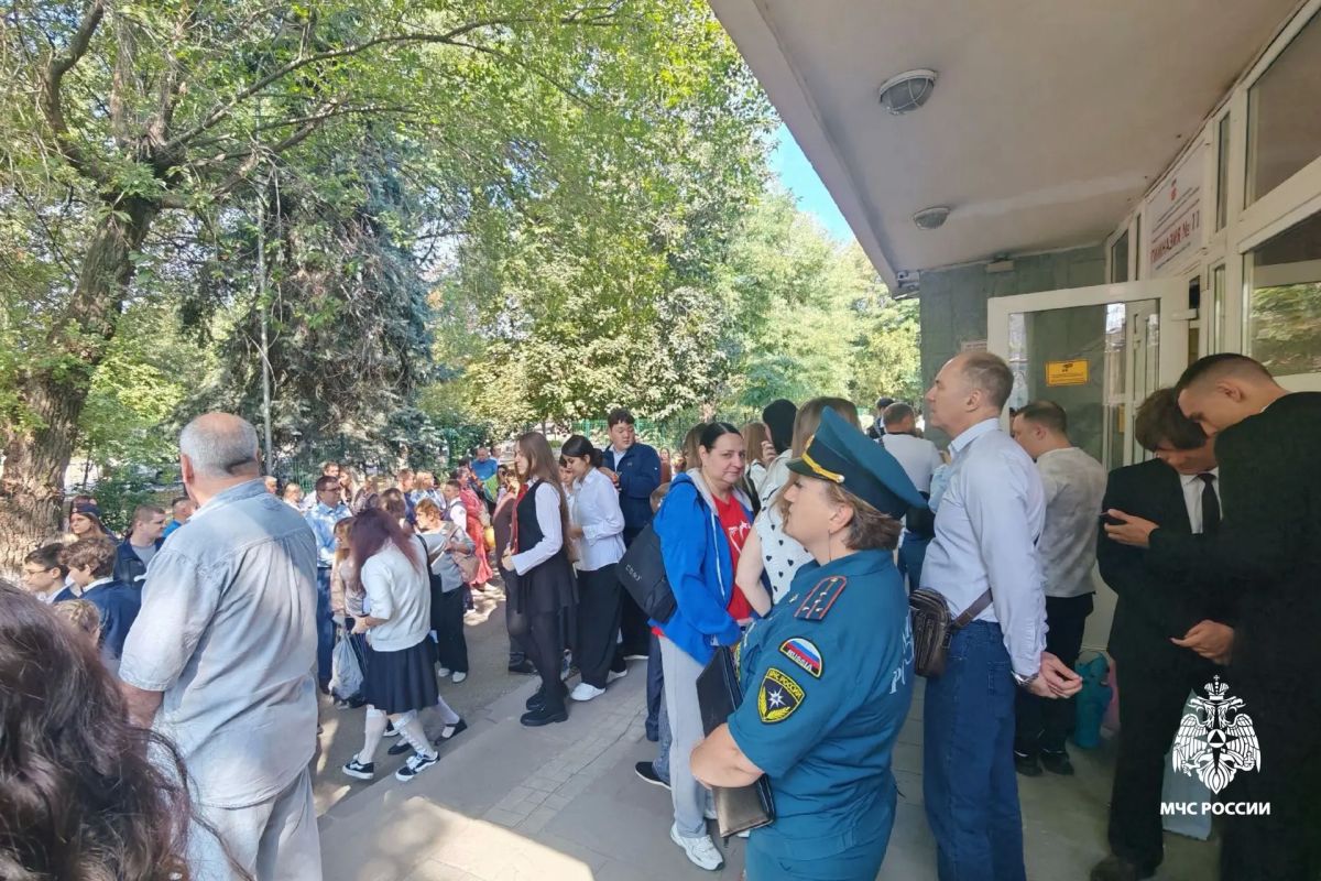 Безопасность с первого звонка! Безопасность с первого звонка!