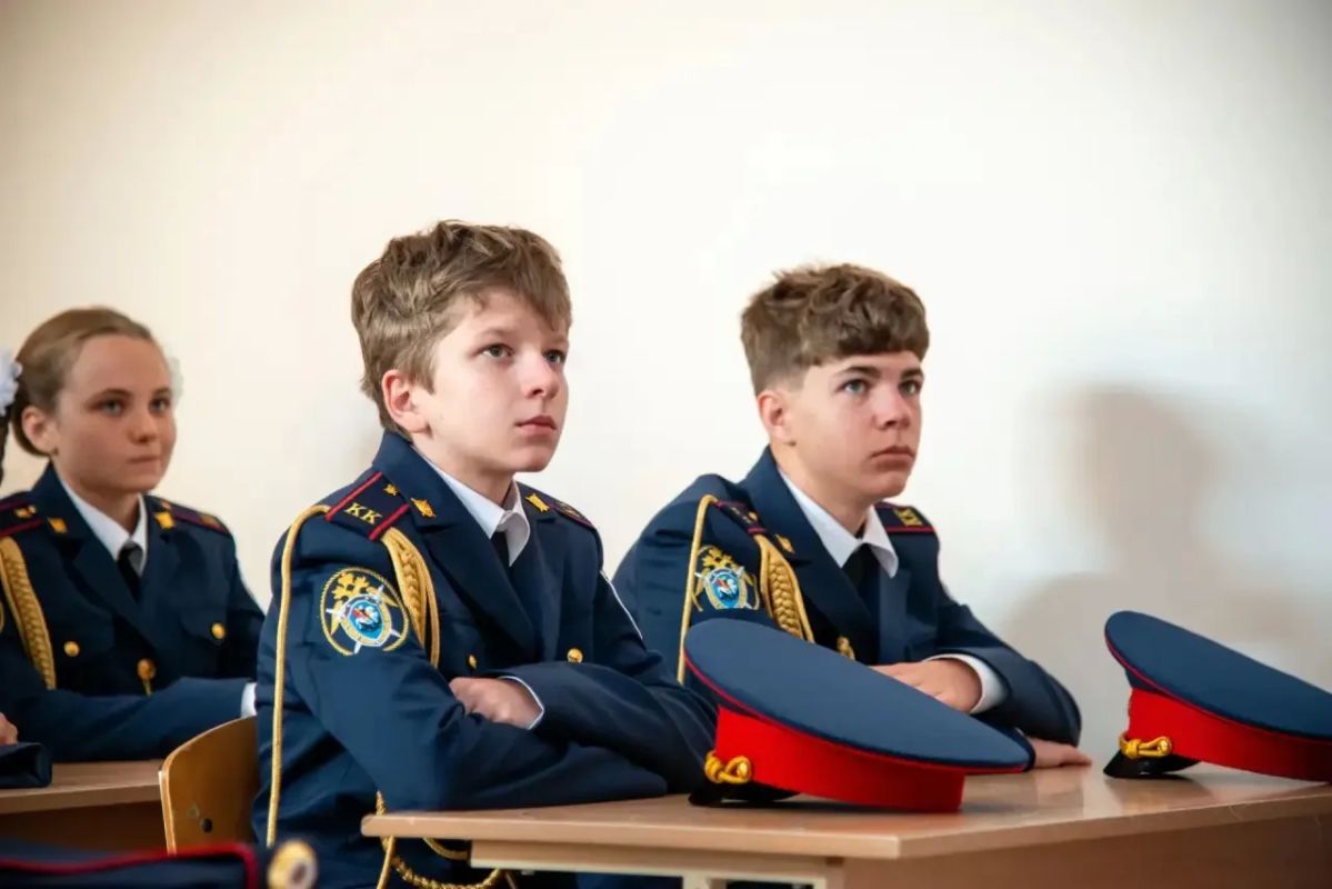 В Ставропольском крае состоялось открытие профильных кадетских классов Следственного комитета России В Ставропольском крае состоялось открытие профильных кадетских классов Следственного комитета России
