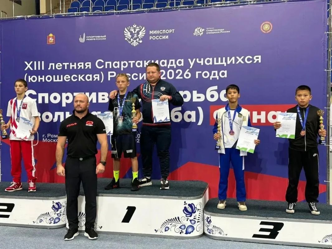 Бронза Спартакиады. В Раменском завершился финал XIII летней Спартакиады учащихся России по спортивной борьбе среди юношей и девушек до 16 лет Бронза Спартакиады. В Раменском завершился финал XIII летней Спартакиады учащихся России по спортивной борьбе среди юношей и девушек до 16 лет