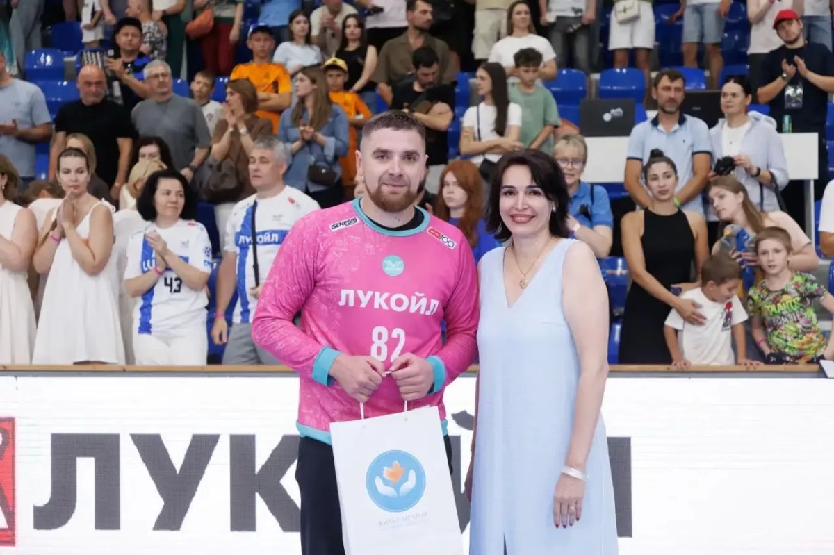 Битва с вице-чемпионом. Первый домашний матч чемпионата России в мужской суперлиге в сезоне 2026-2027 годов гандболисты ставропольского «Виктора» провели против вице-чемпионов страны из «Зенита» Битва с вице-чемпионом. Первый домашний матч чемпионата России в мужской суперлиге в сезоне 2026-2027 годов гандболисты ставропольского «Виктора» провели против вице-чемпионов страны из «Зенита»