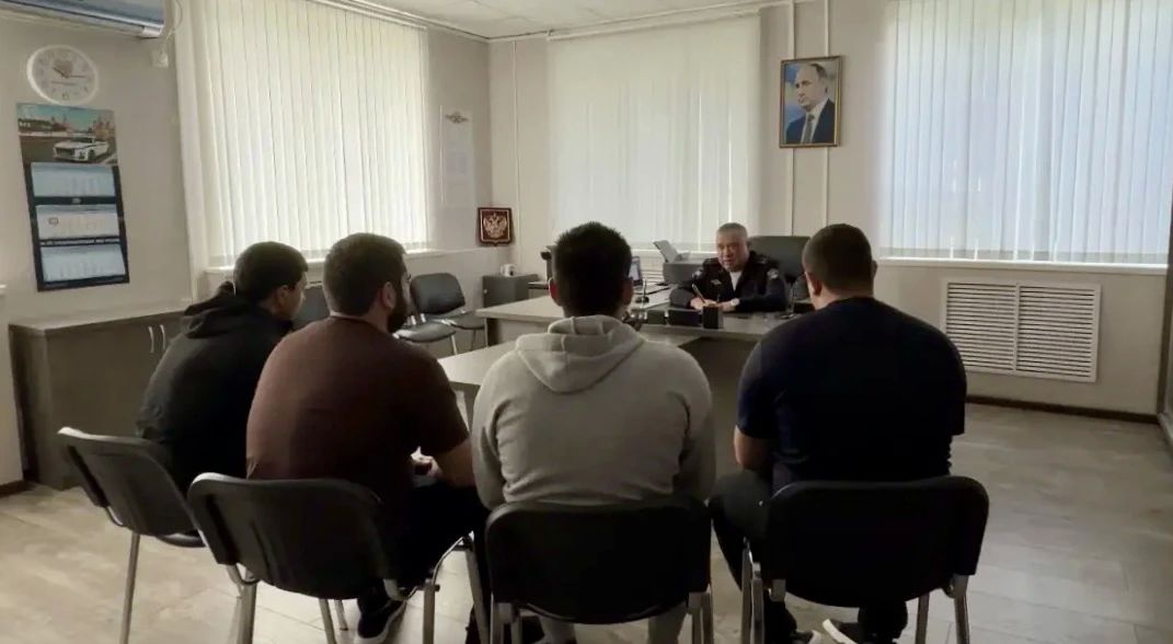 Сотрудники Госавтоинспекции разыскали водителей свадебного кортежа, нарушивших ПДД в Предгорном округе Сотрудники Госавтоинспекции разыскали водителей свадебного кортежа, нарушивших ПДД в Предгорном округе