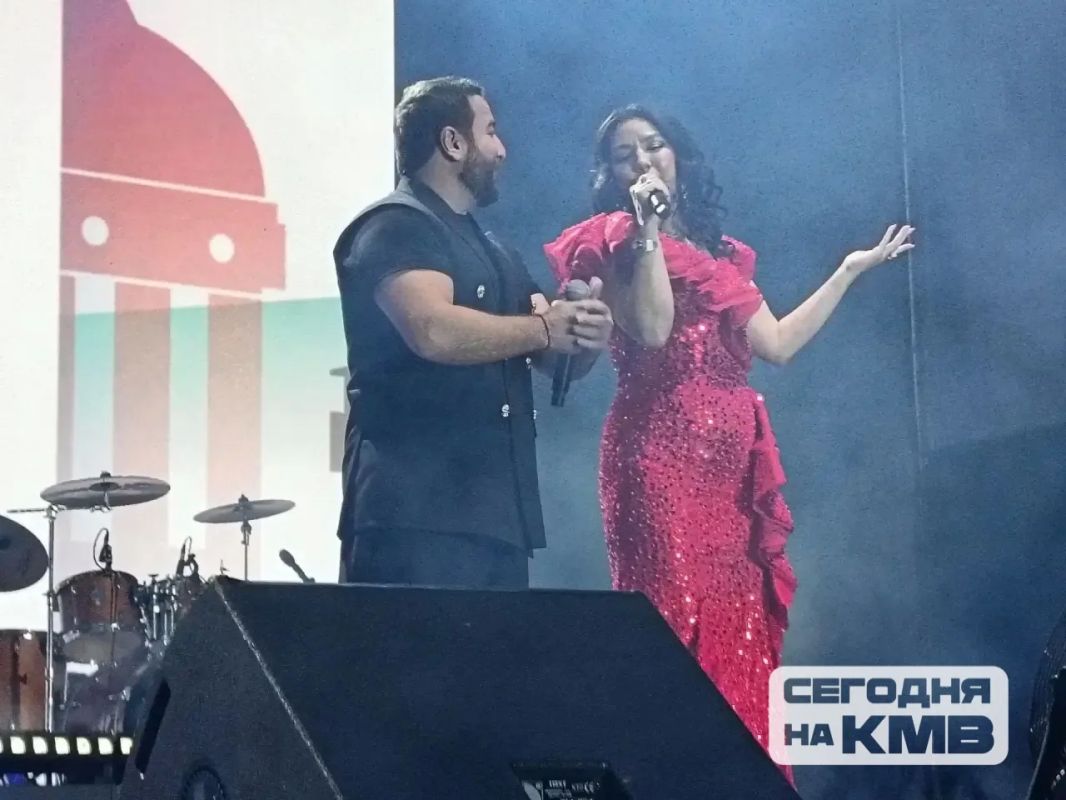 Пятигорск отметил День города большим концертом Минобороны «Живи, страна!» Пятигорск отметил День города большим концертом Минобороны «Живи, страна!»
