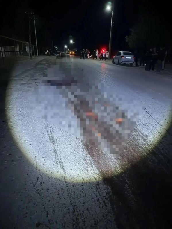 Пешеход, лежавший на дороге, погиб после наезда легковушки в Левокумском округе