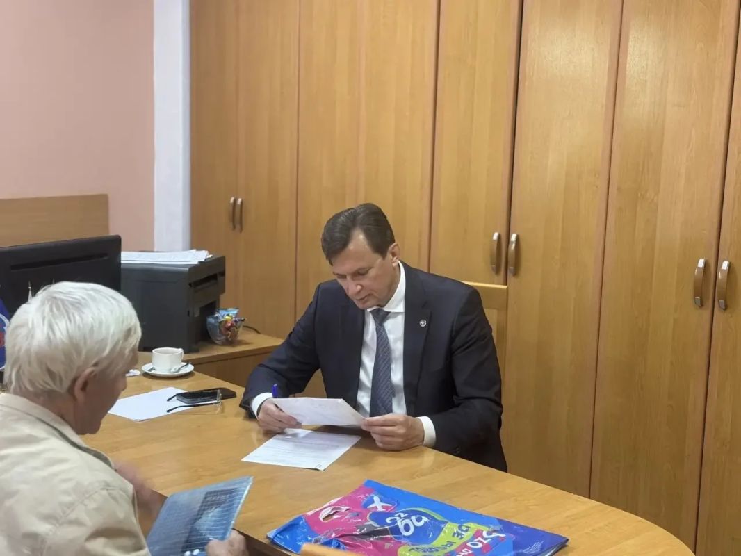 Евгений Моисеев: Провёл очередной приём граждан по личным вопросам Евгений Моисеев: Провёл очередной приём граждан по личным вопросам