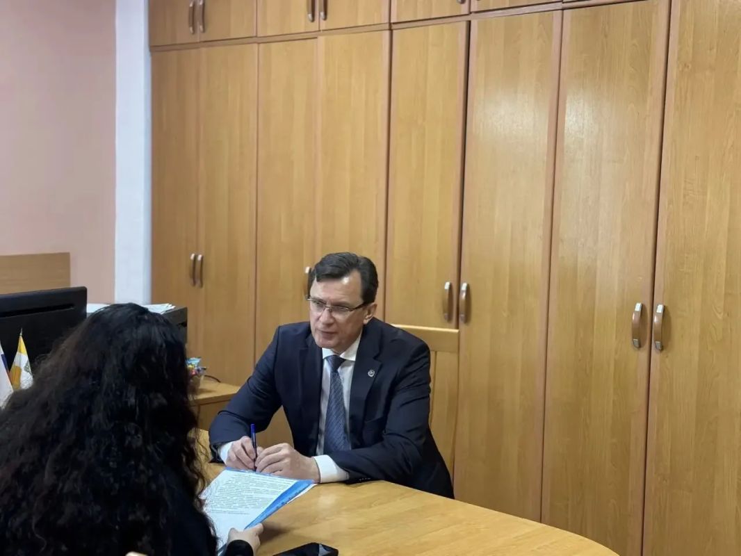 Евгений Моисеев: Провёл очередной приём граждан по личным вопросам Евгений Моисеев: Провёл очередной приём граждан по личным вопросам