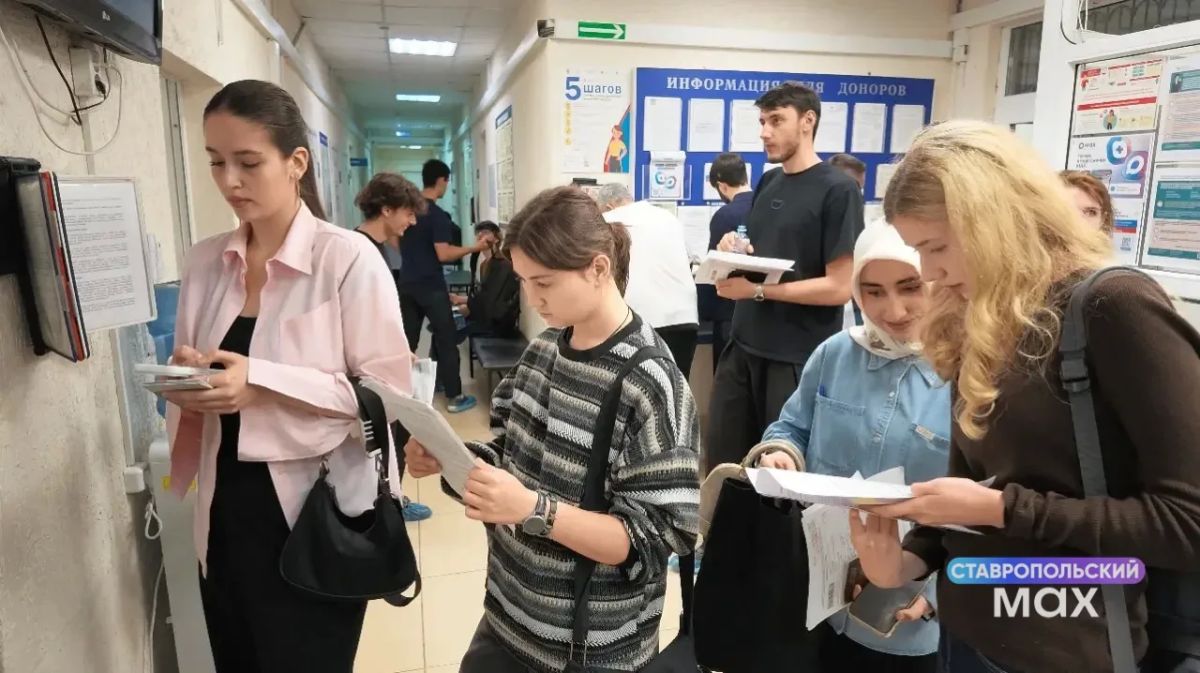 В Ставрополе прошла патриотическая акция «Мы не проливаем кровь В Ставрополе прошла патриотическая акция «Мы не проливаем кровь