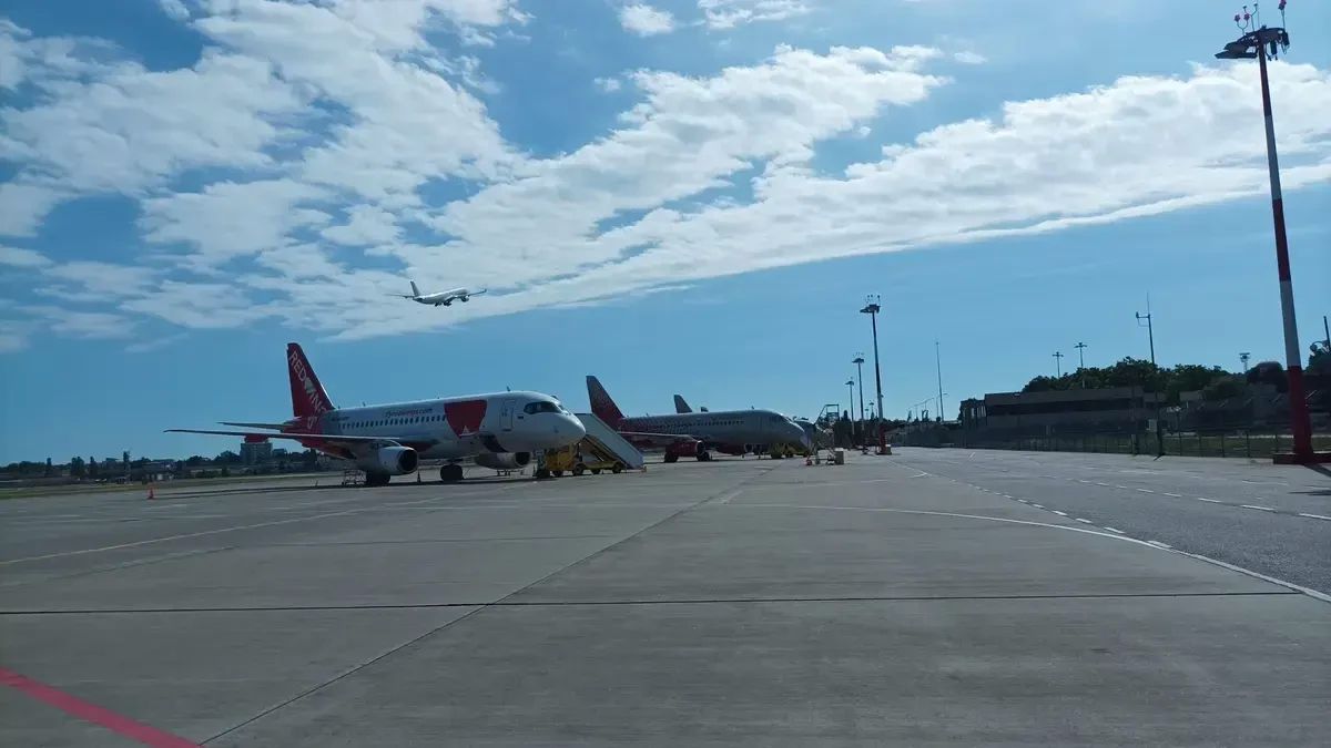 Два сотрудника аэропорта на Ставрополье ответят в суде за столкновение самолетов