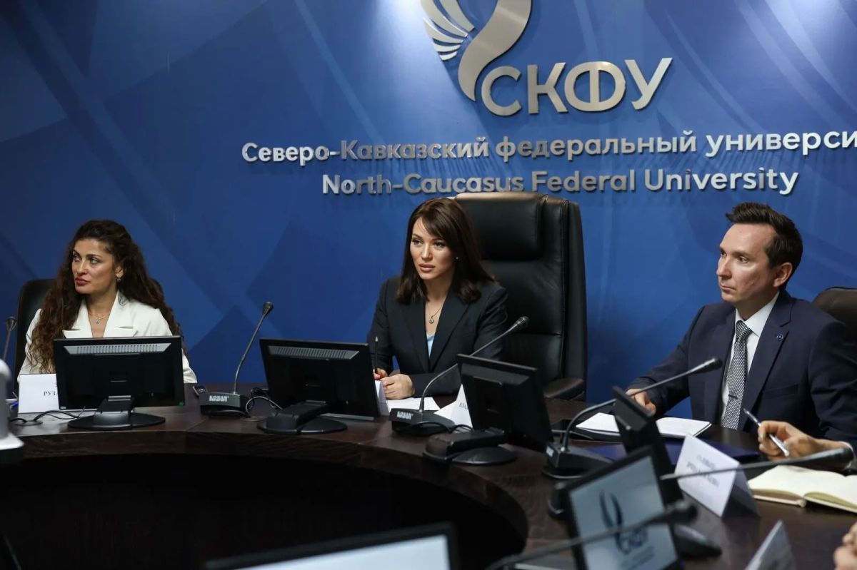 В СКФУ обсудили перспективные направления взаимодействия с ГУ МВД по Ставропольскому краю В СКФУ обсудили перспективные направления взаимодействия с ГУ МВД по Ставропольскому краю