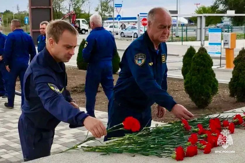 На Ставрополье завершились сборы летного состава и спасателей МЧС России На Ставрополье завершились сборы летного состава и спасателей МЧС России