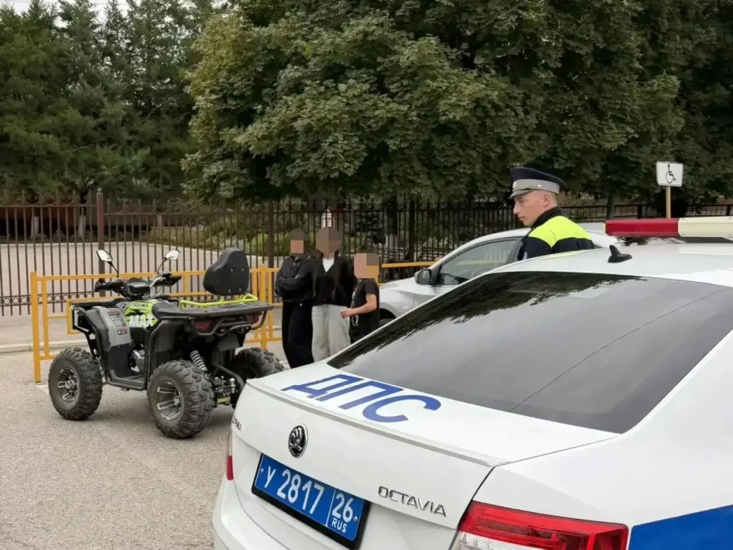 15-летняя девочка катала сестру и брата на квадроцикле в Курском округе — отец получил штраф