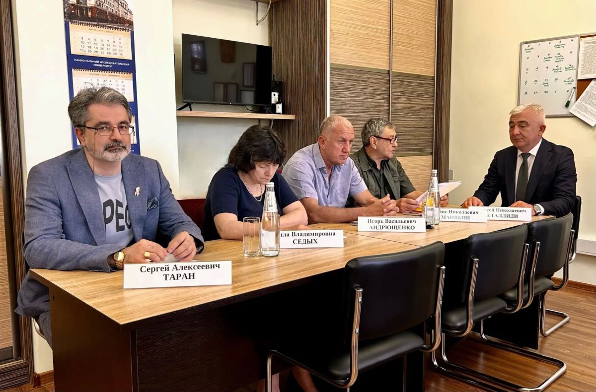 В Управлении состоялось заседание Общественного совета при государственной жилищной инспекции Ставропольского края