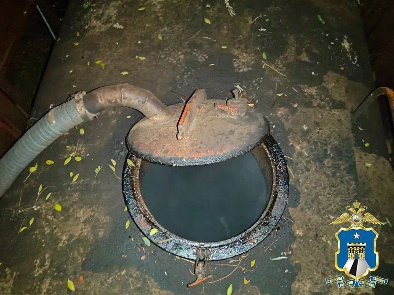 23 тонны нефтепродуктов из промысловых скважин украли два жителя Нефтекумского округа — дело направлено в суд 23 тонны нефтепродуктов из промысловых скважин украли два жителя Нефтекумского округа — дело направлено в суд