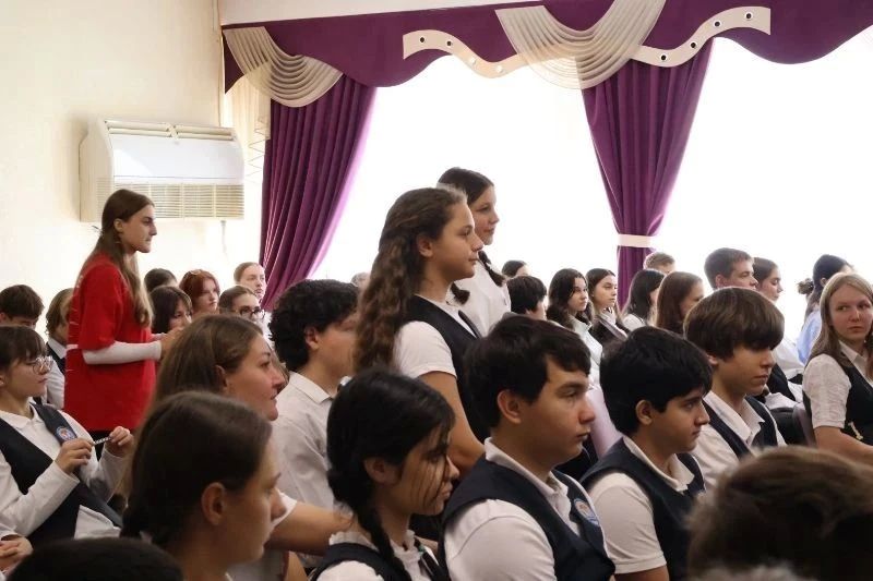 В Пятигорск с рабочим визитом прибыл председатель правления Движения Первых, Герой России Артур Орлов В Пятигорск с рабочим визитом прибыл председатель правления Движения Первых, Герой России Артур Орлов