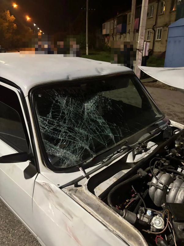В Кировском округе при столкновении автомобиля и мотоцикла пострадали два человека В Кировском округе при столкновении автомобиля и мотоцикла пострадали два человека