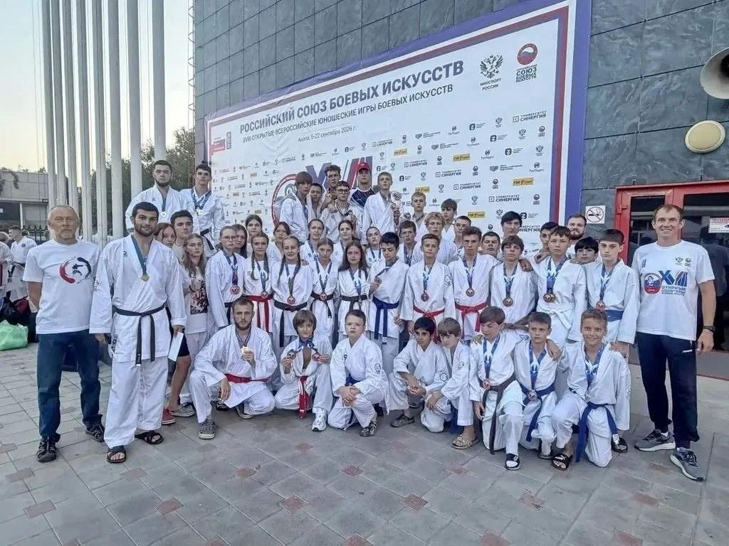 Ставропольские каратисты привезли из Анапы 87 медалей Ставропольские каратисты привезли из Анапы 87 медалей