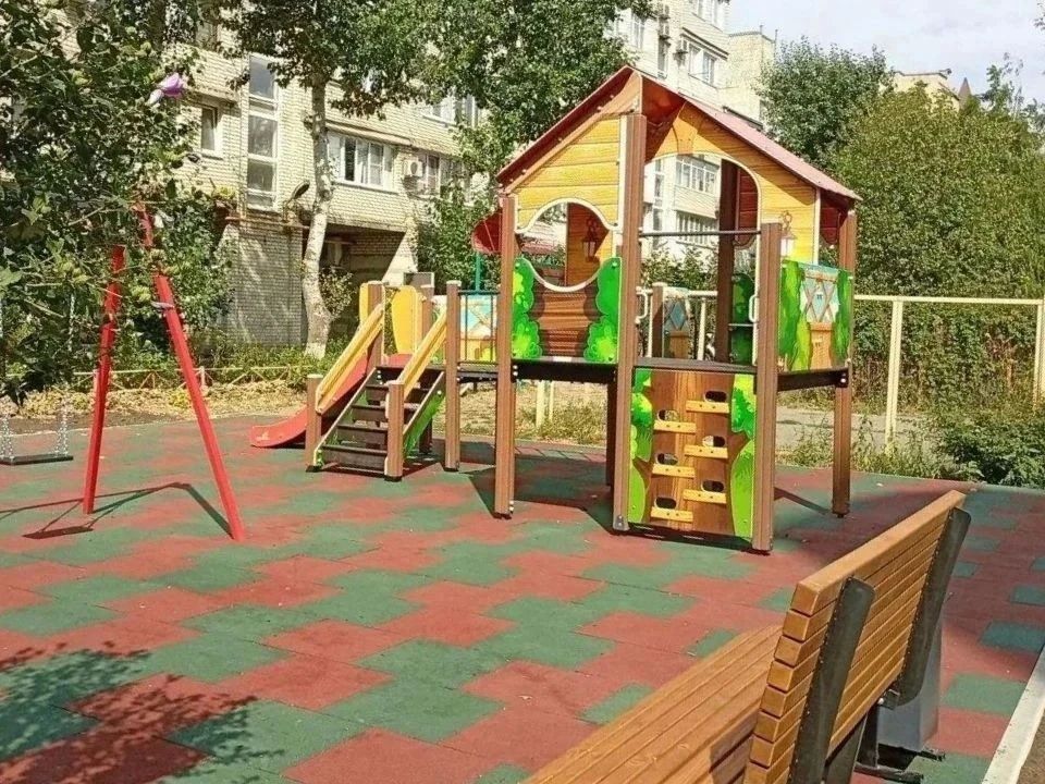Иван Ульянченко: Завершили запланированный на этот год ремонт 22 детских площадок Иван Ульянченко: Завершили запланированный на этот год ремонт 22 детских площадок