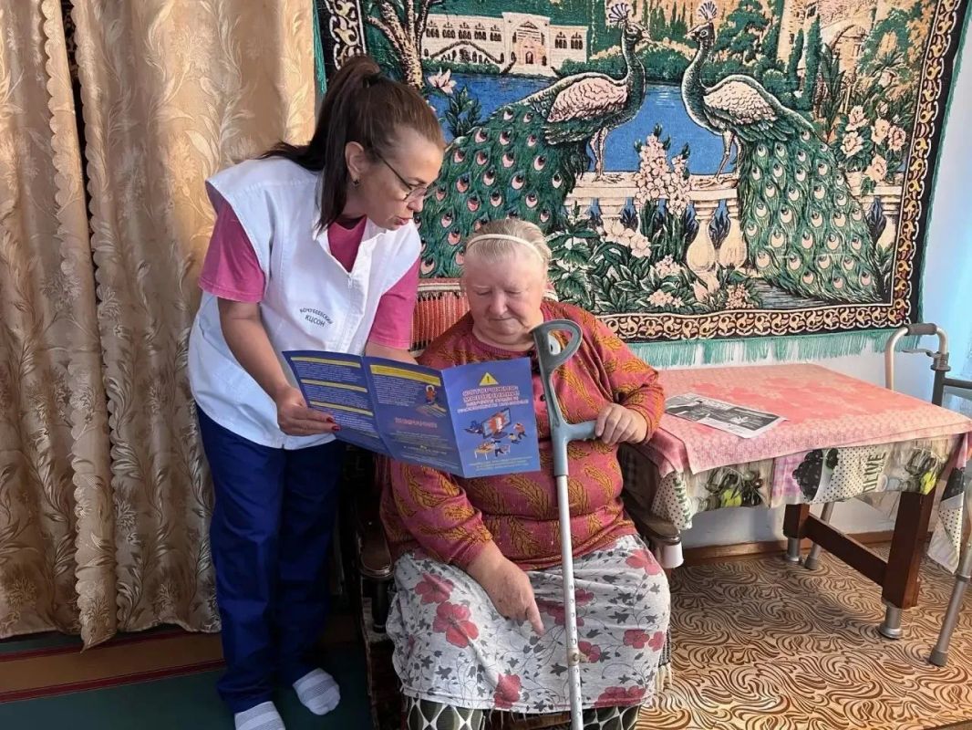 Социальные работники села Заветное провели акцию «Не дай себя обмануть»