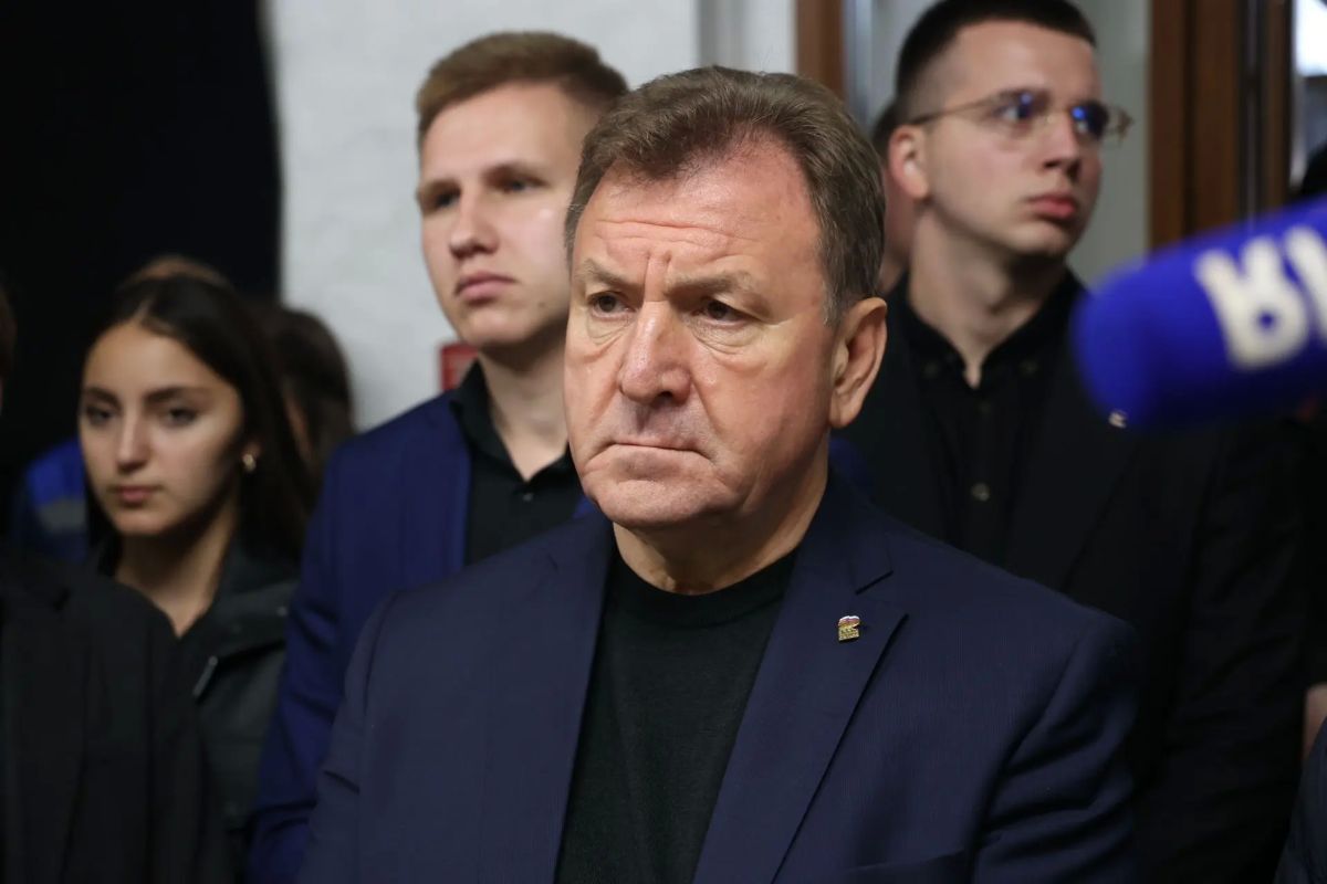 На Ставрополье простились с Николаем Тимофеевичем Великданем На Ставрополье простились с Николаем Тимофеевичем Великданем