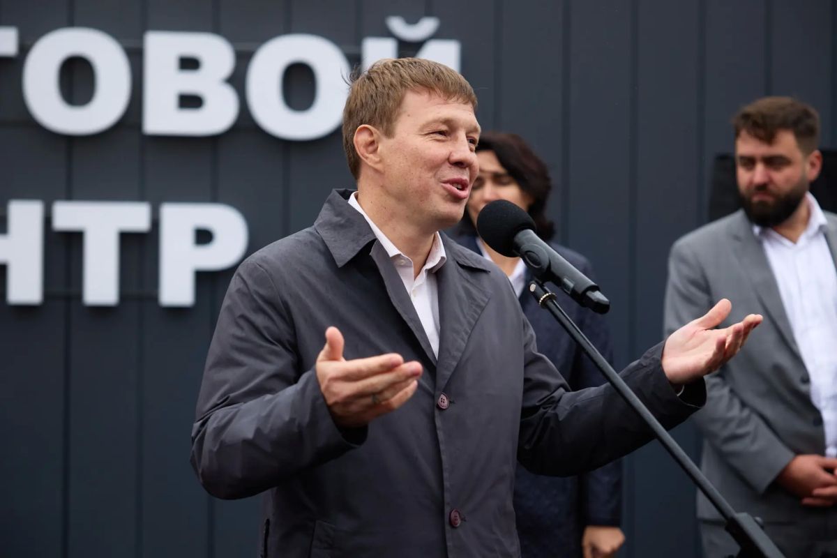 Беговой центр ВФЛА. Сегодня в Ставрополе состоялась торжественная церемония открытия Бегового центра Всероссийской федерации лёгкой атлетики — событие, которое без преувеличения можно назвать знаковым для спортивной жизни... Беговой центр ВФЛА. Сегодня в Ставрополе состоялась торжественная церемония открытия Бегового центра Всероссийской федерации лёгкой атлетики — событие, которое без преувеличения можно назвать знаковым для спортивной жизни...