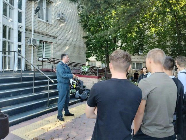 Безопасность начинается с знаний