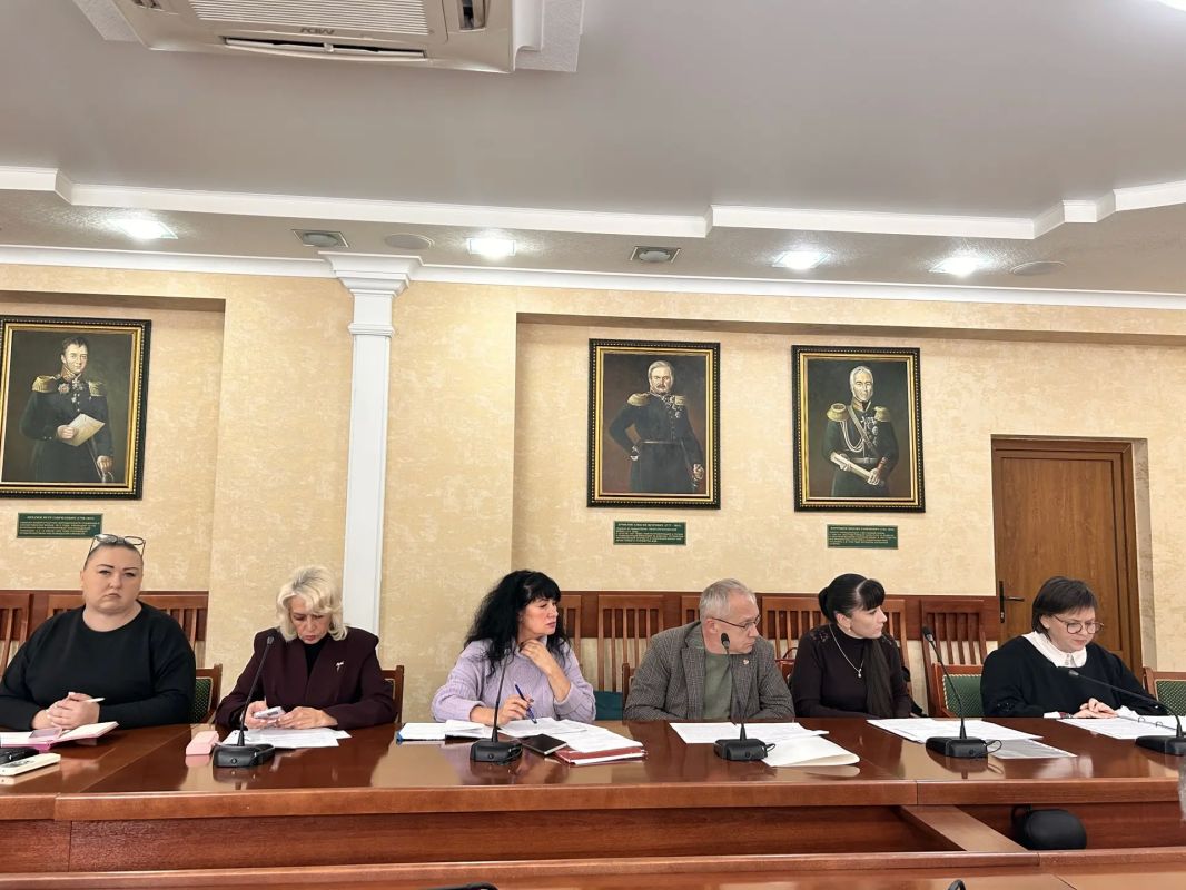 В администрации Кисловодска состоялось очередное заседание антинаркотической комиссии В администрации Кисловодска состоялось очередное заседание антинаркотической комиссии