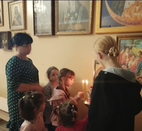 Светлый день в кругу друзей: воспитанники приюта посетили воскресную школу Светлый день в кругу друзей: воспитанники приюта посетили воскресную школу