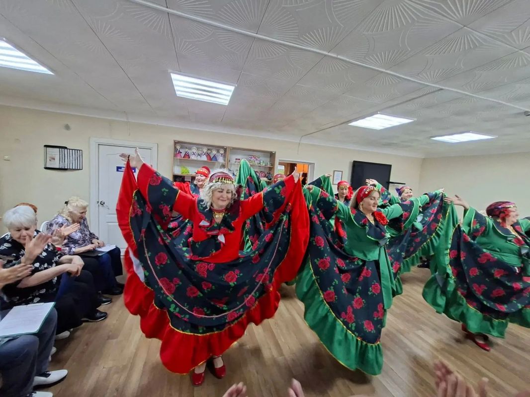 День Добра и Уважения. 30 сентября в Лермонтовском КЦСОН прошёл праздничный концерт, приуроченный к Международному дню пожилых людей и православному празднику Веры, Надежды, Любови и матери их Софии День Добра и Уважения. 30 сентября в Лермонтовском КЦСОН прошёл праздничный концерт, приуроченный к Международному дню пожилых людей и православному празднику Веры, Надежды, Любови и матери их Софии