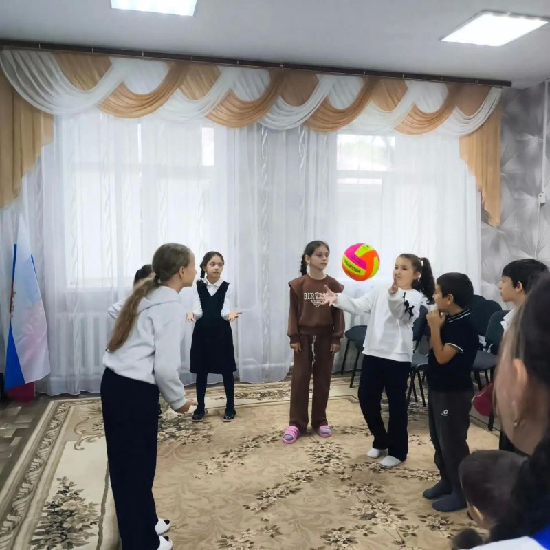 «От улыбки станет всем светлей»