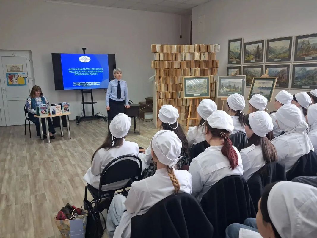 На Ставрополье сотрудники полиции проводят профилактические мероприятия по предупреждению наркопотребления среди несовершеннолетних На Ставрополье сотрудники полиции проводят профилактические мероприятия по предупреждению наркопотребления среди несовершеннолетних