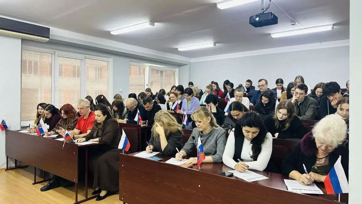 Филиал СГПИ в Ессентуках впервые стал региональной площадкой «Спортивного диктанта»