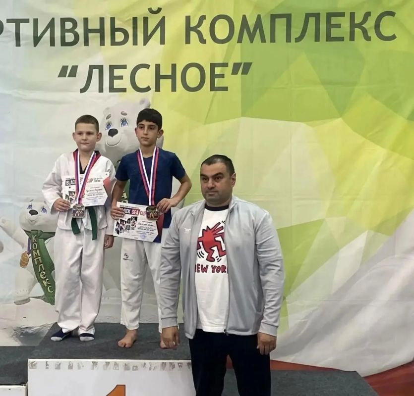 Семь медалей привезли ессентукские тхэквондисты с краевого турнира «Black Sea Cup 2026» в Сочи Семь медалей привезли ессентукские тхэквондисты с краевого турнира «Black Sea Cup 2026» в Сочи