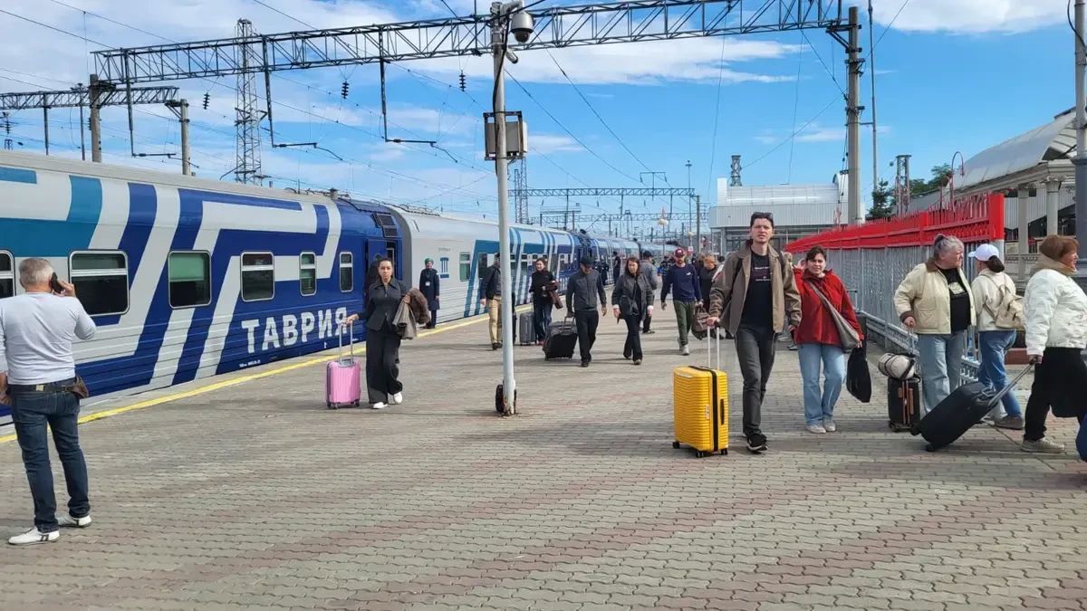Из Ставрополья в Москву теперь ходит новый скоростной поезд «Таврия»