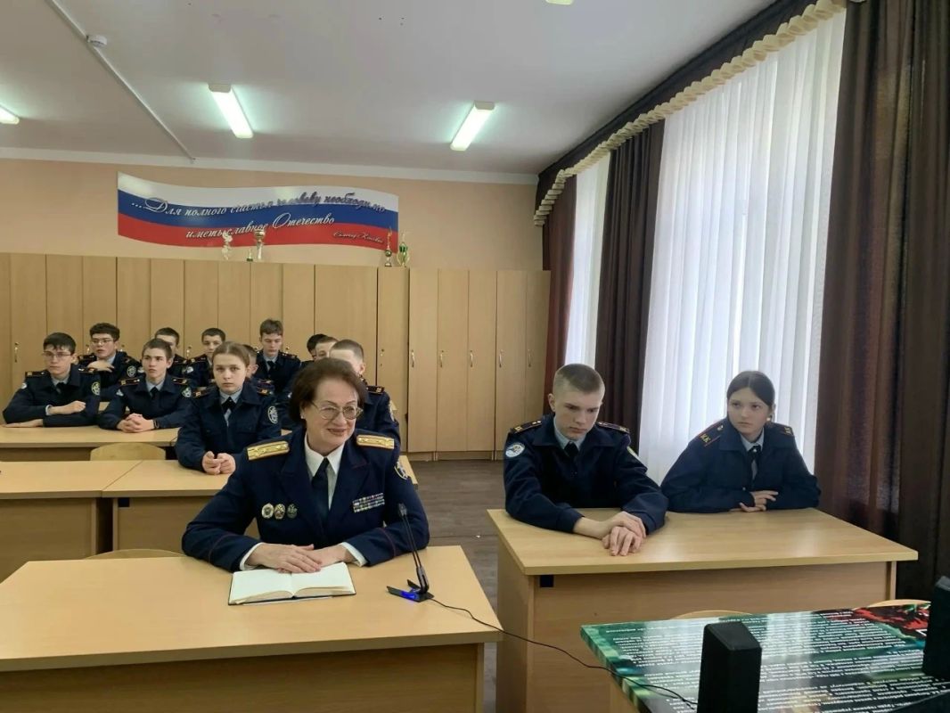 Член Президиума Национальной Ассоциации организаций ветеранов следственных органов «Союз ветеранов следствия», председатель Ставропольской региональной общественной организации «Союз ветеранов следствия» Н.В. Некрасова...