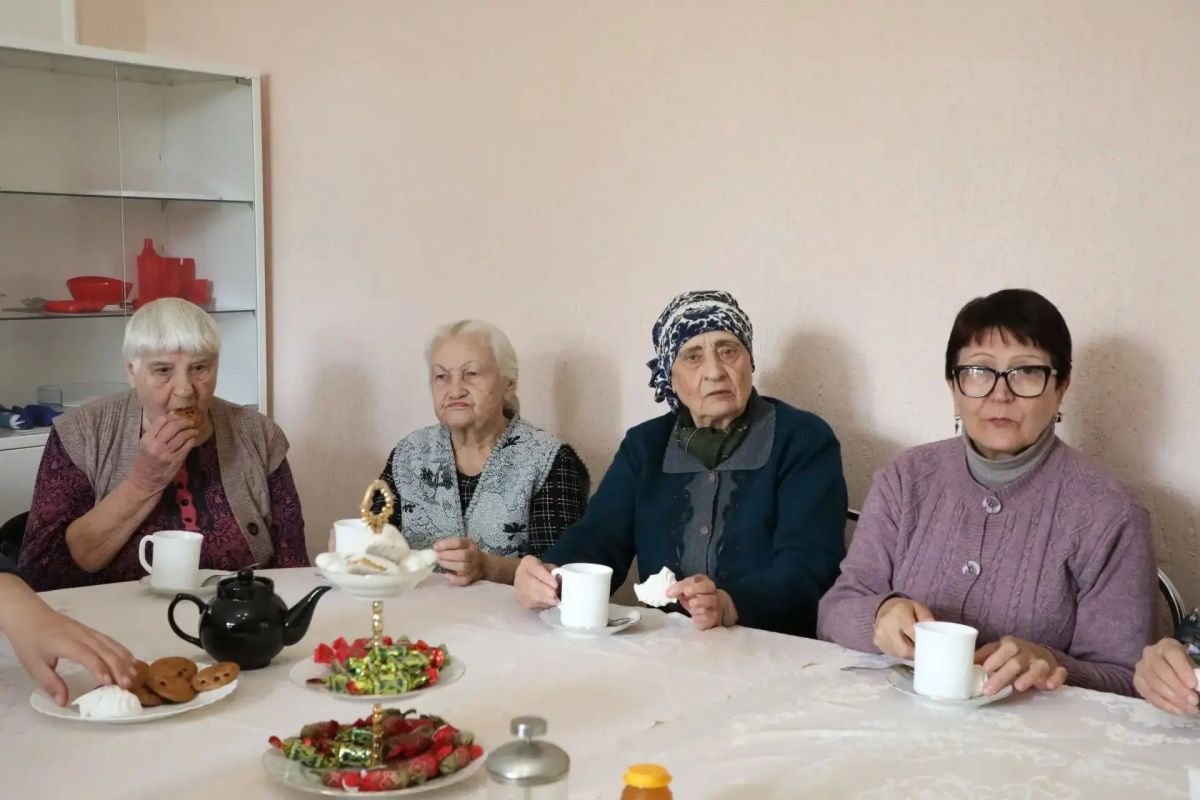 Волшебная фитотерапия: как в геронтологическом центре прогнали осеннюю хандру Волшебная фитотерапия: как в геронтологическом центре прогнали осеннюю хандру