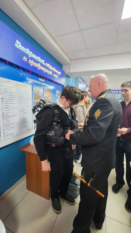 В Пятигорске прошла военно-патриотическая акция «Дни образовательных организаций ФСБ России» В Пятигорске прошла военно-патриотическая акция «Дни образовательных организаций ФСБ России»