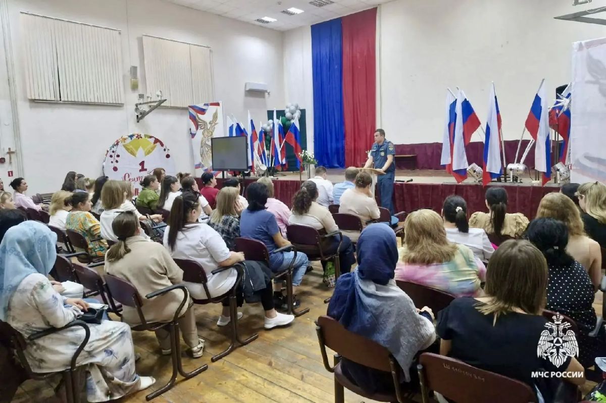 Сотрудники МЧС Ставрополья напоминают родителям о правилах безопасности
