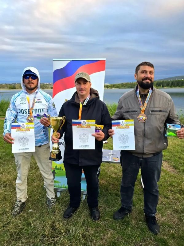 Чемпионский улов. На берегах озера Каррас состоялся чемпионат Ставропольского края по ловле спиннингом с берега Чемпионский улов. На берегах озера Каррас состоялся чемпионат Ставропольского края по ловле спиннингом с берега