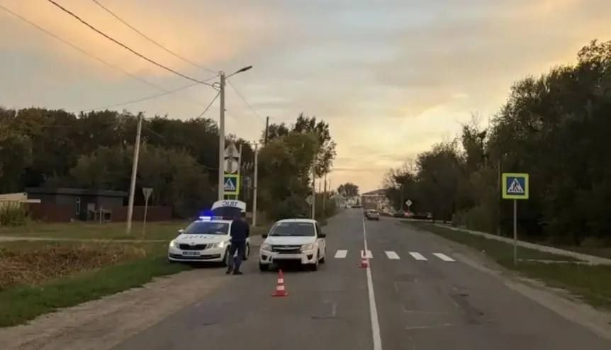 В Кочубеевском округе автоинспекторы устанавливают обстоятельства ДТП, в котором пострадал несовершеннолетний пешеход В Кочубеевском округе автоинспекторы устанавливают обстоятельства ДТП, в котором пострадал несовершеннолетний пешеход