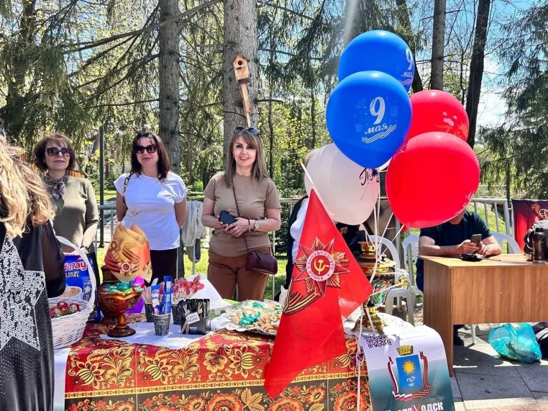 Евгений Моисеев: В Кисловодске пройдут 27 благотворительных ярмарок в поддержку участников СВО Евгений Моисеев: В Кисловодске пройдут 27 благотворительных ярмарок в поддержку участников СВО